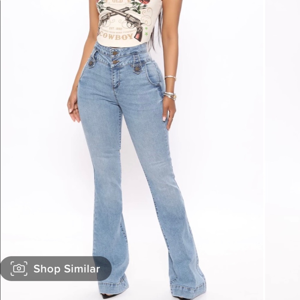 Fashion Nova blue flared jeans